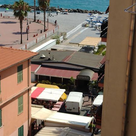 Casa Al Mare Apartment Ventimiglia Luaran gambar