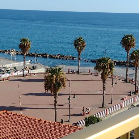 Casa Al Mare Apartment Ventimiglia Luaran gambar
