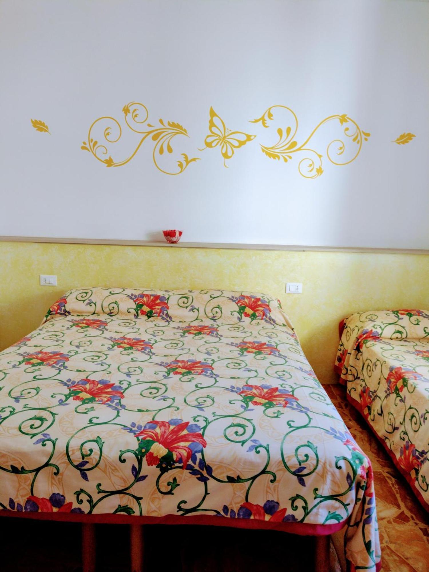 Casa Al Mare Apartment Ventimiglia Luaran gambar